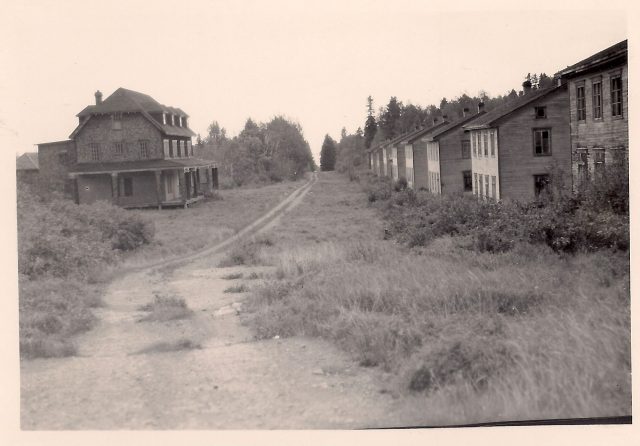 Lionel Lachance Rue Saint Georges C.1952